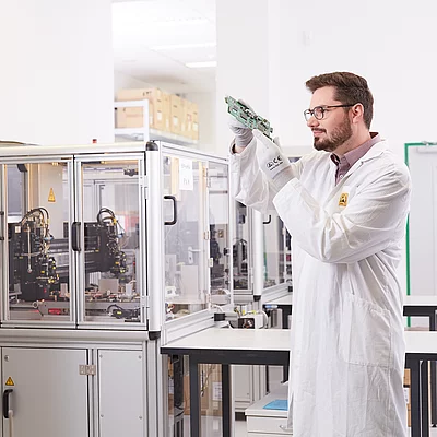 [Translate to English:] 